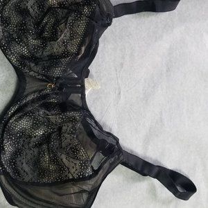Chantelle Bra Size 32FF (UK) 32H (US)